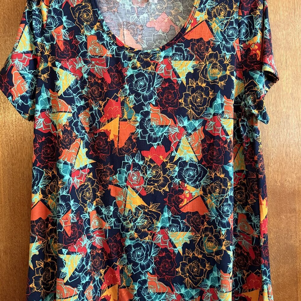 LuLaRoe Classic T 2XL Multi color design, Light Blue rose design over print